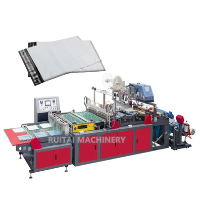 Máquina para la fabricación de bolsas de correo
